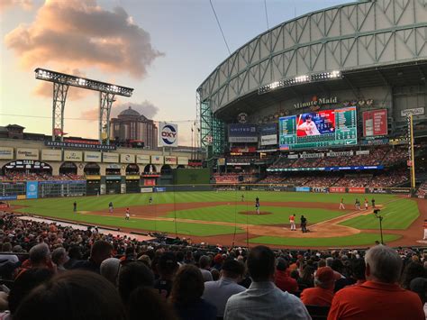 best place to park for astros game